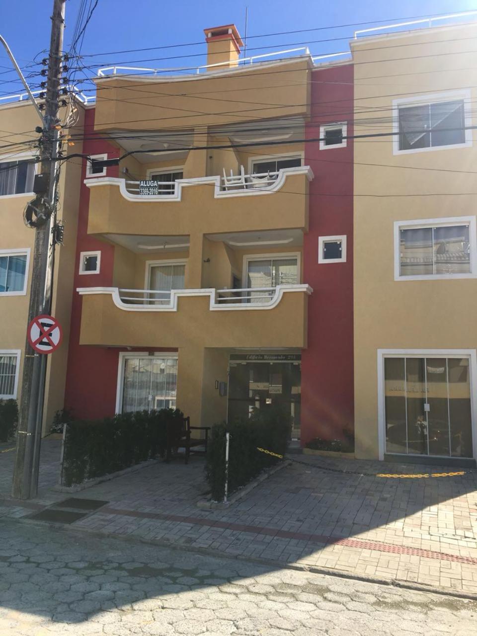 Edificio Bernardo Apartment Bombinhas Bagian luar foto